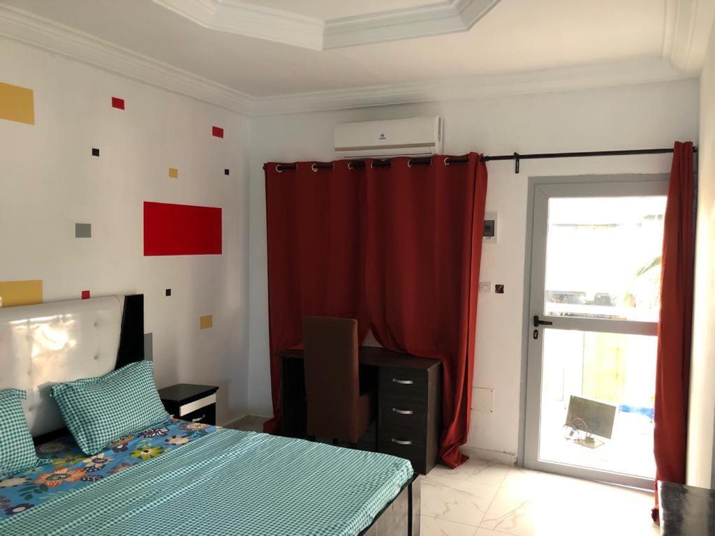 Residences Hotels Sejours Affaires Abidjan Exteriör bild