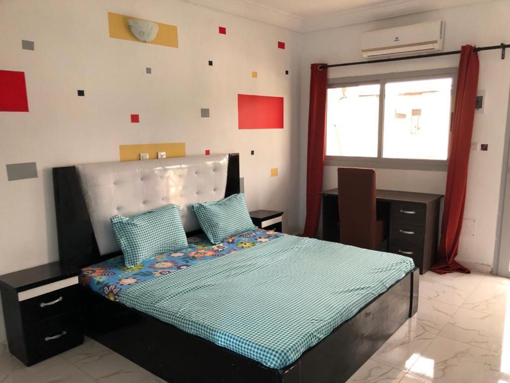 Residences Hotels Sejours Affaires Abidjan Exteriör bild